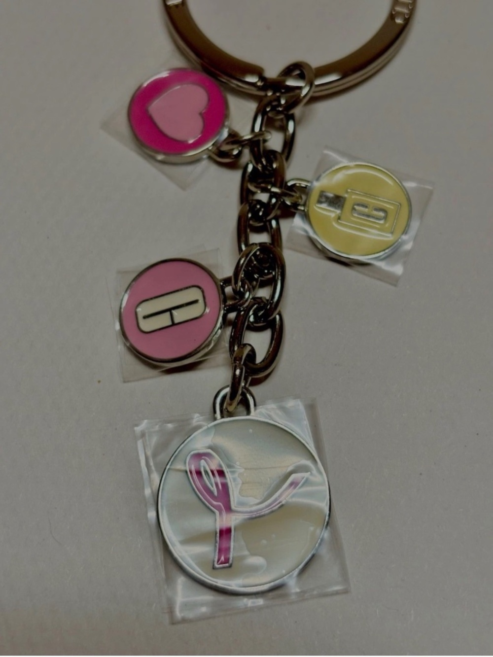 Clinique Breast Cancer Awareness Charm Keychain Keyring Key Fob Pink Ribbon NEW